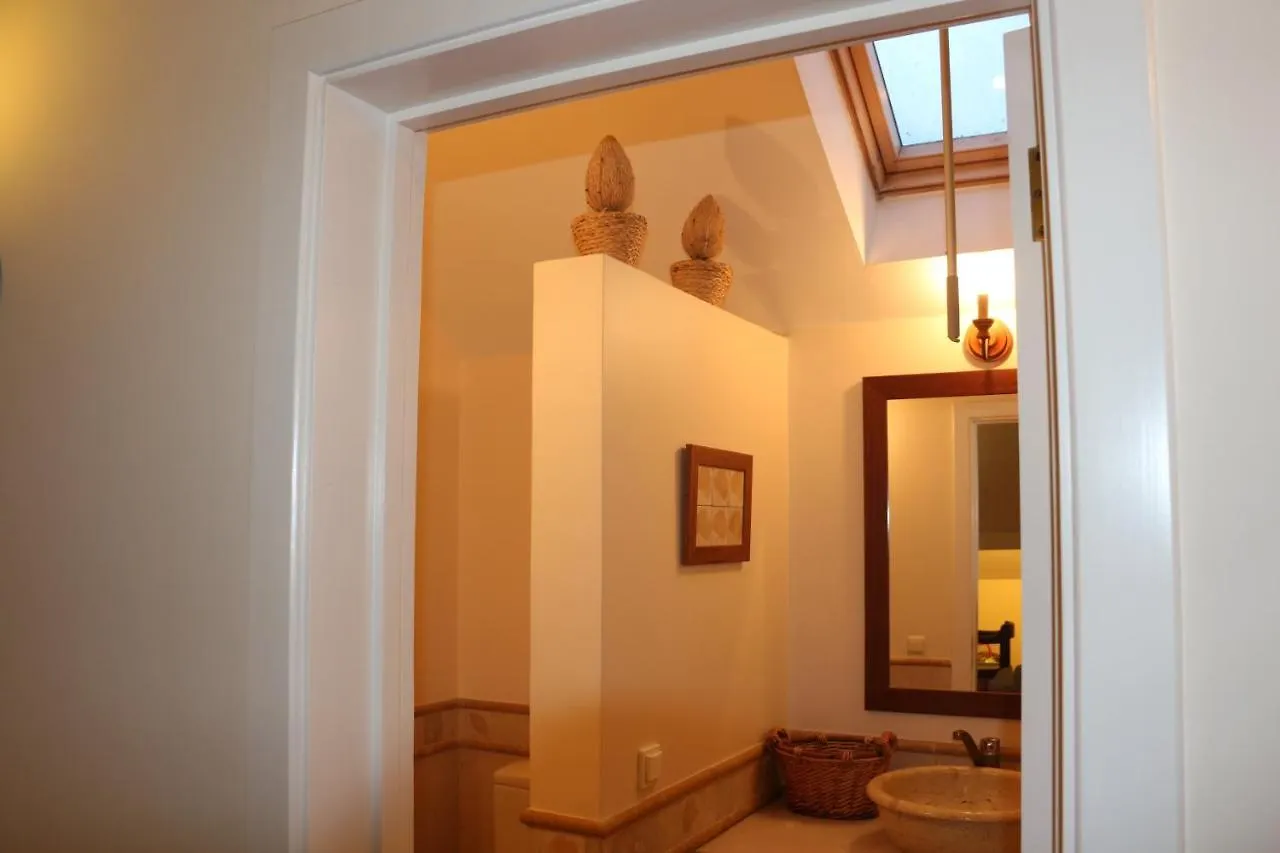 Luxury Villa Camelia. Mountains, Golf, Horses, Levada Walks. Santo Antonio da Serra