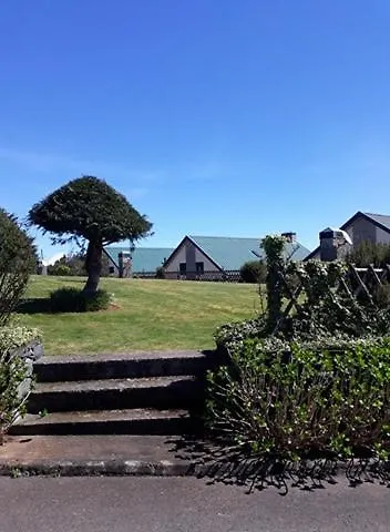 Luxury Villa Camelia. Mountains, Golf, Horses, Levada Walks. Santo Antonio da Serra